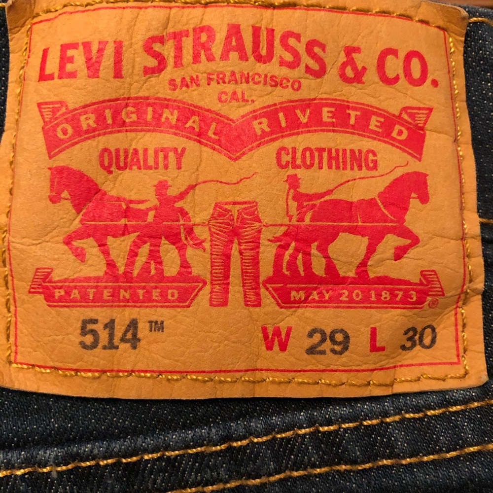 Levi’s‎ - Picture 3 of 5